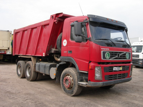 Аренда самосвала Volvo FM 6x4